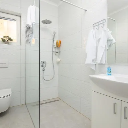 Ferienhaus Fur 11 Personen In Cista Mala, Dalmatien Norddalmatien Holiday home
